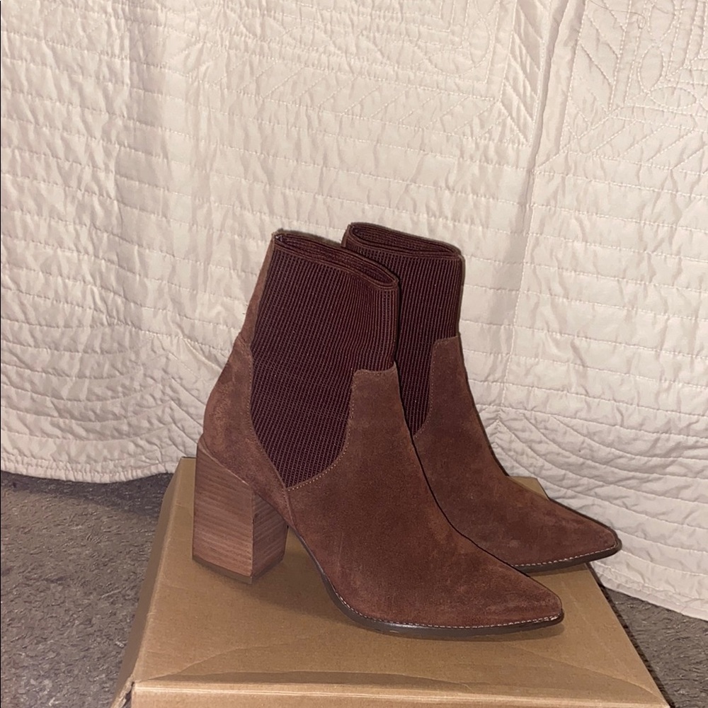Steve Madden Arrange Booties
